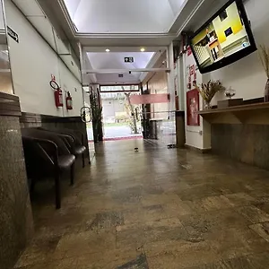 Internacional Hotel